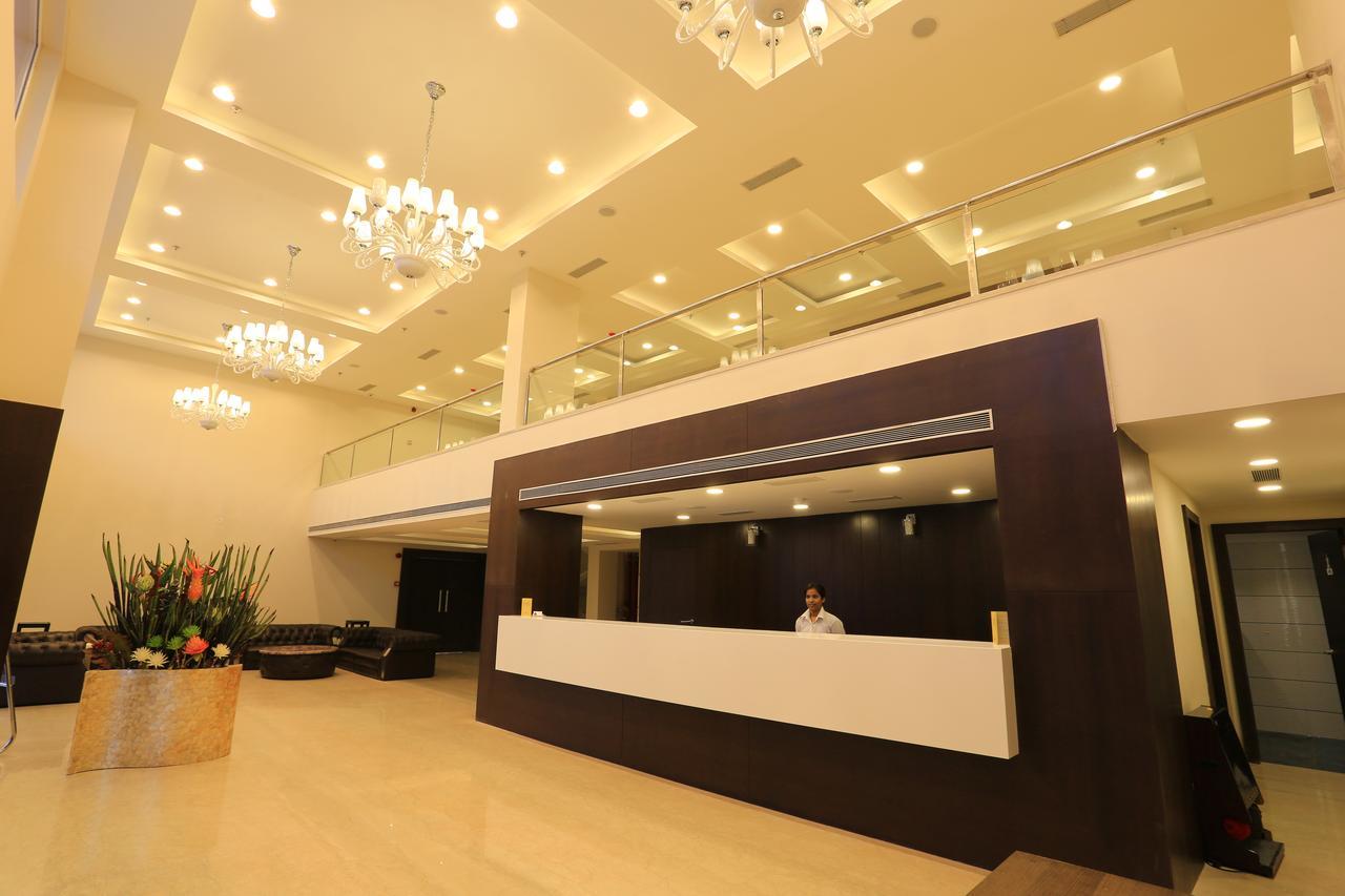 Nandan Kanan Hotel & Resort Sipra Экстерьер фото
